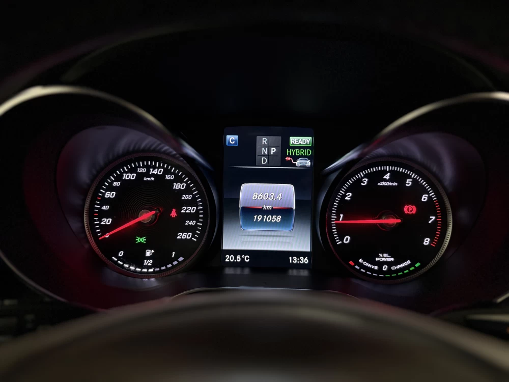 2018 Mercedes-Benz GLC350 – nuotrauka 21