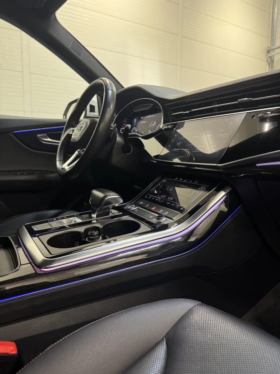 2019 Audi Q8 – nuotrauka 17