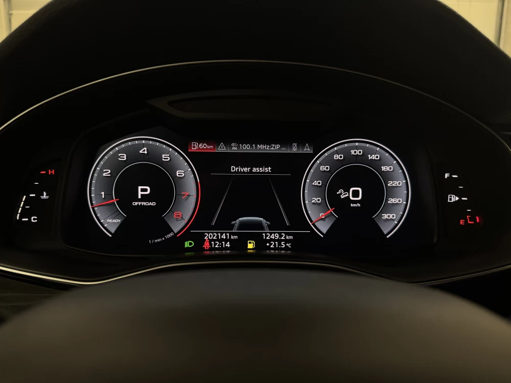 2019 Audi Q8 – nuotrauka 22