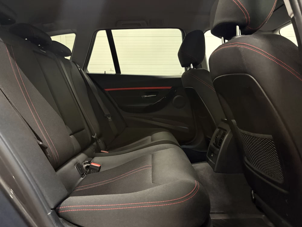 2018 BMW 330 – nuotrauka 28