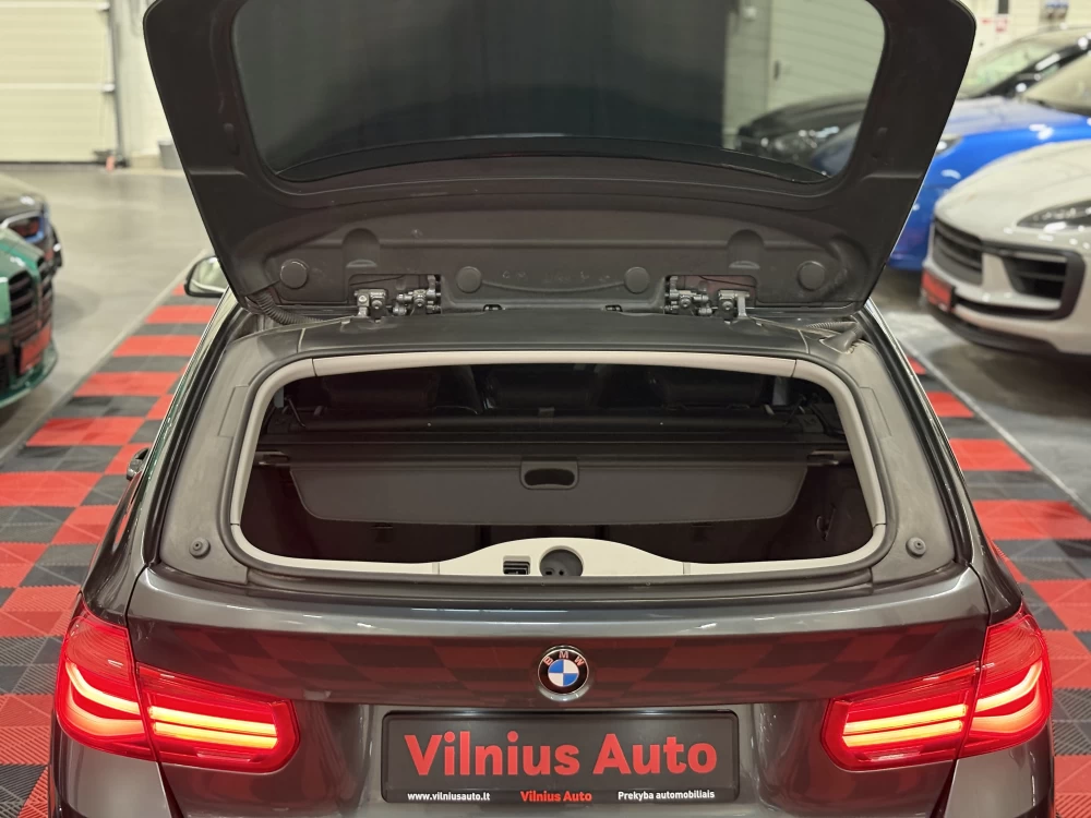 2018 BMW 330 – nuotrauka 31