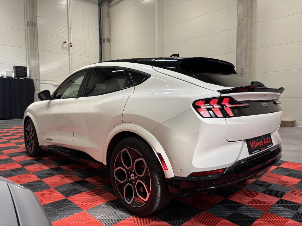2022 Ford Mustang Mach-E – nuotrauka 6