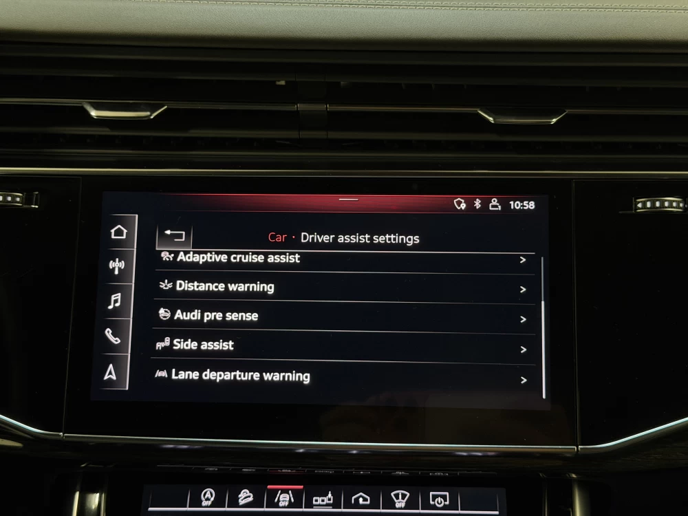 2019 Audi Q8 – nuotrauka 31