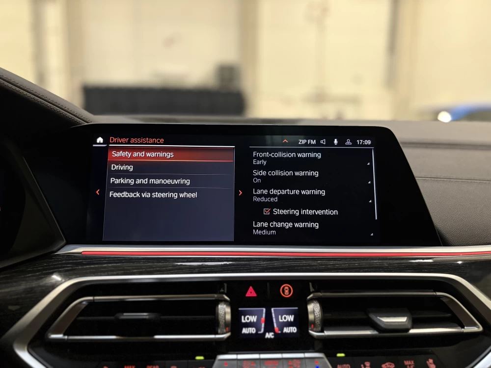 2021 BMW X7 – nuotrauka 28