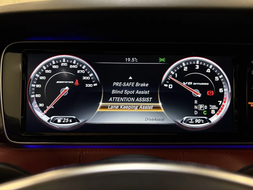 2015 Mercedes-Benz S63 AMG – nuotrauka 25