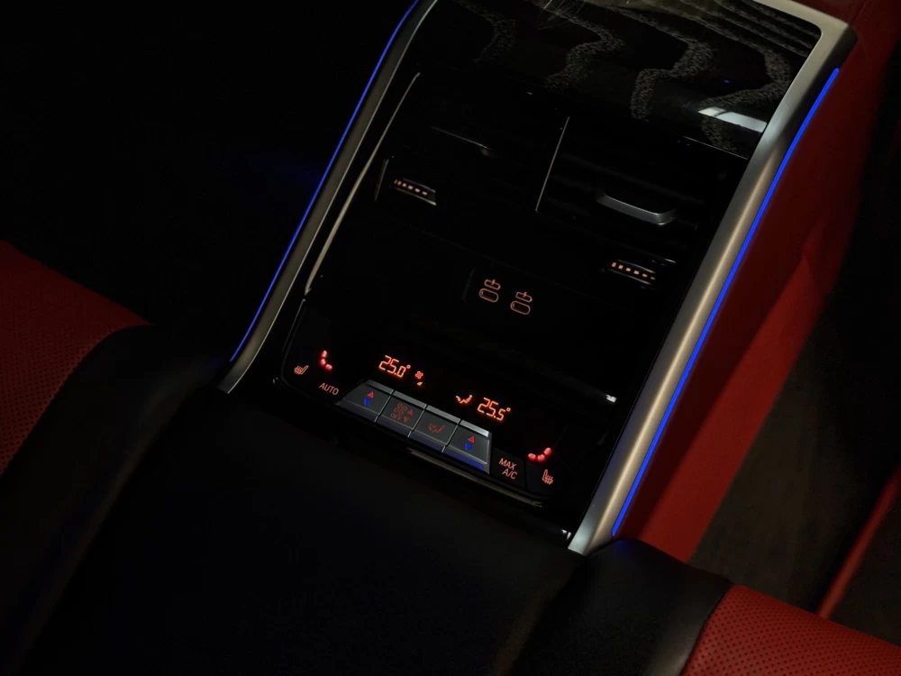 2020 BMW M850 – nuotrauka 36