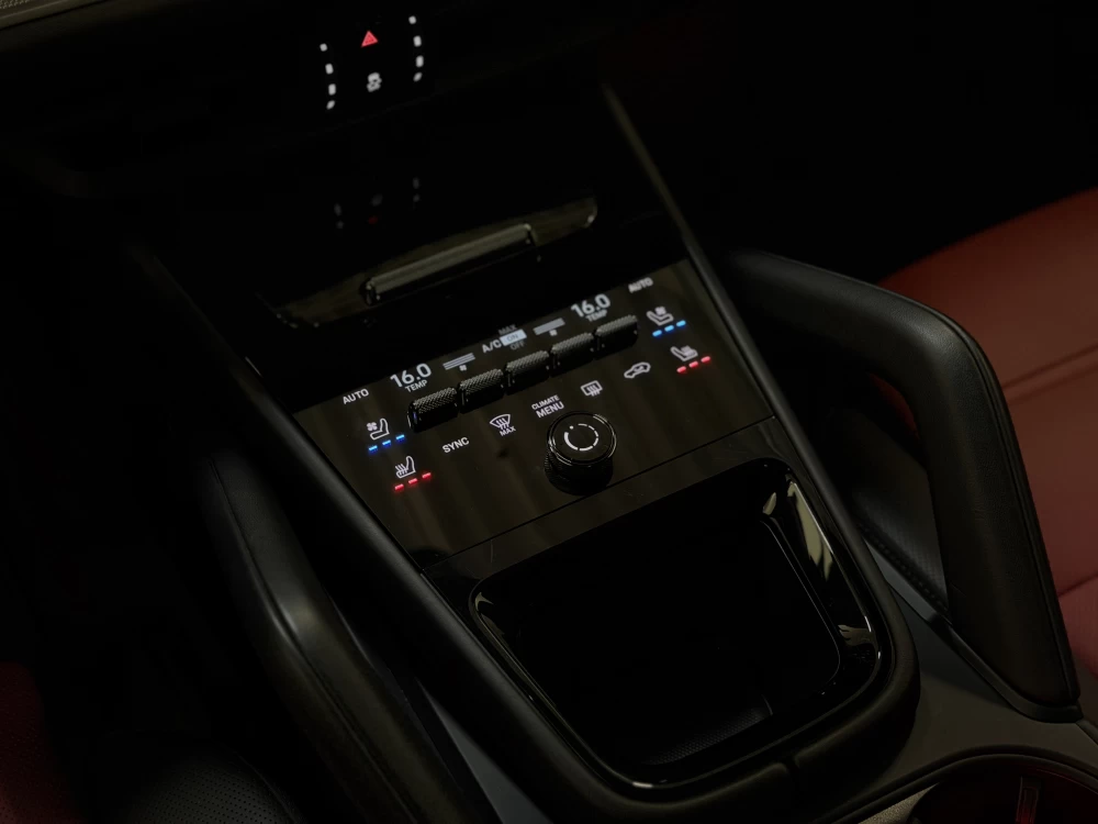 2024 Porsche Cayenne – nuotrauka 24