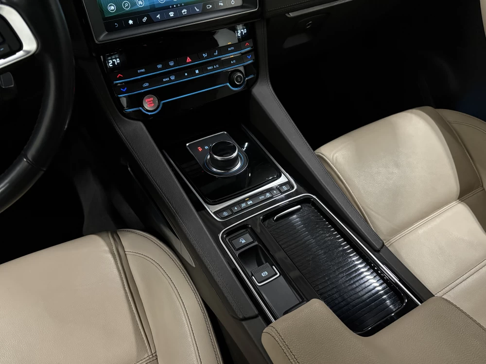 2020 Jaguar F-Pace – nuotrauka 22