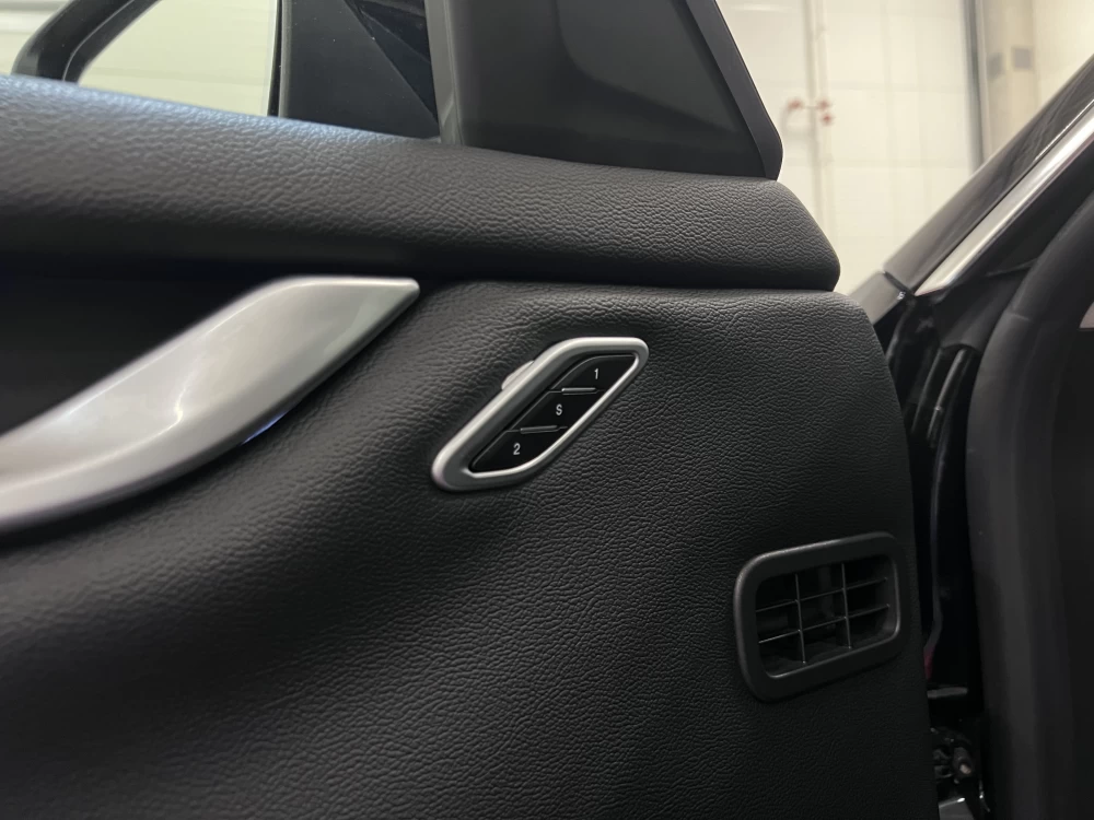 2015 Maserati Ghibli – nuotrauka 16