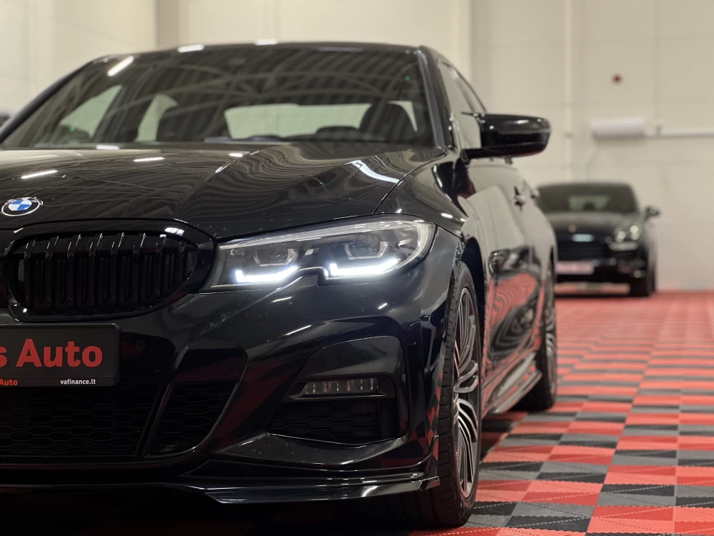 2020 BMW 330 – nuotrauka 8