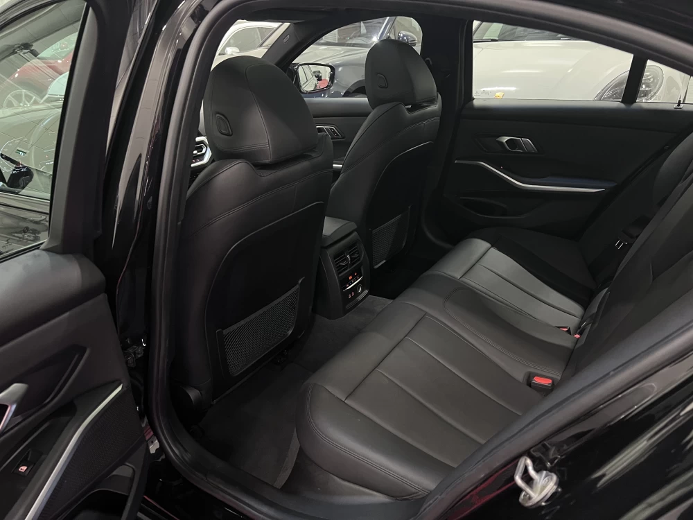 2020 BMW 330 – nuotrauka 30