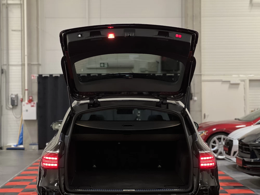 2022 Mercedes-Benz E63 AMG – nuotrauka 40