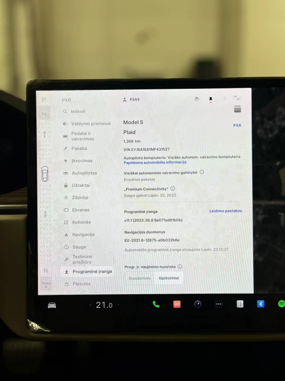 2021 Tesla Model S – nuotrauka 29