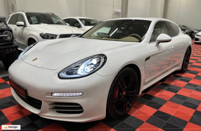 2014 Porsche Panamera