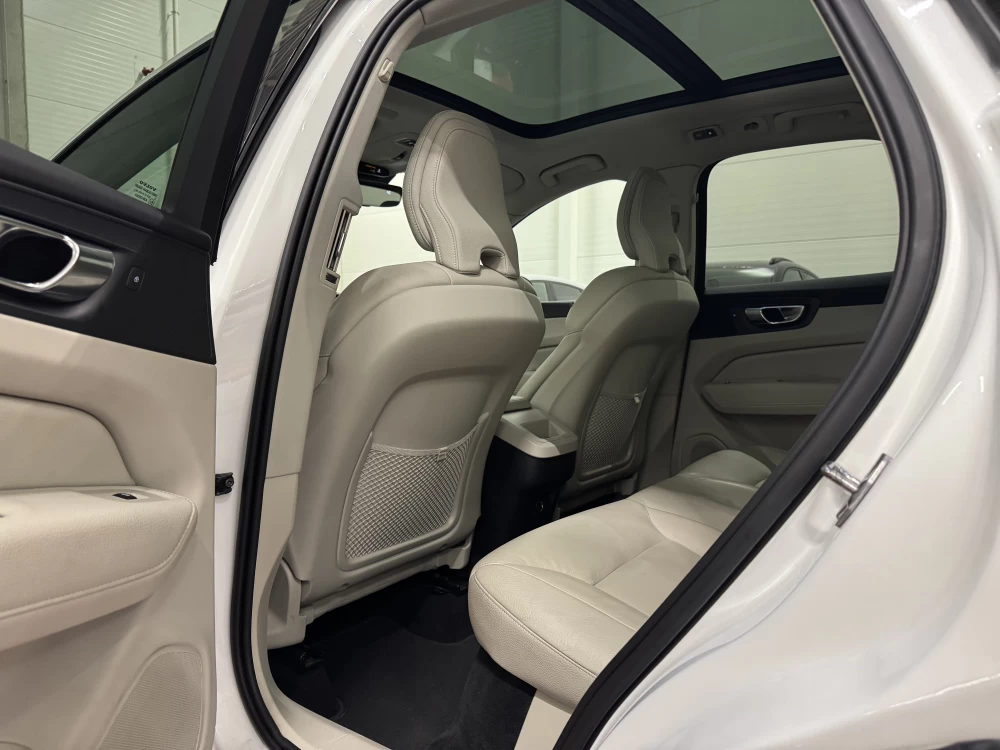 2020 Volvo XC60 – nuotrauka 28