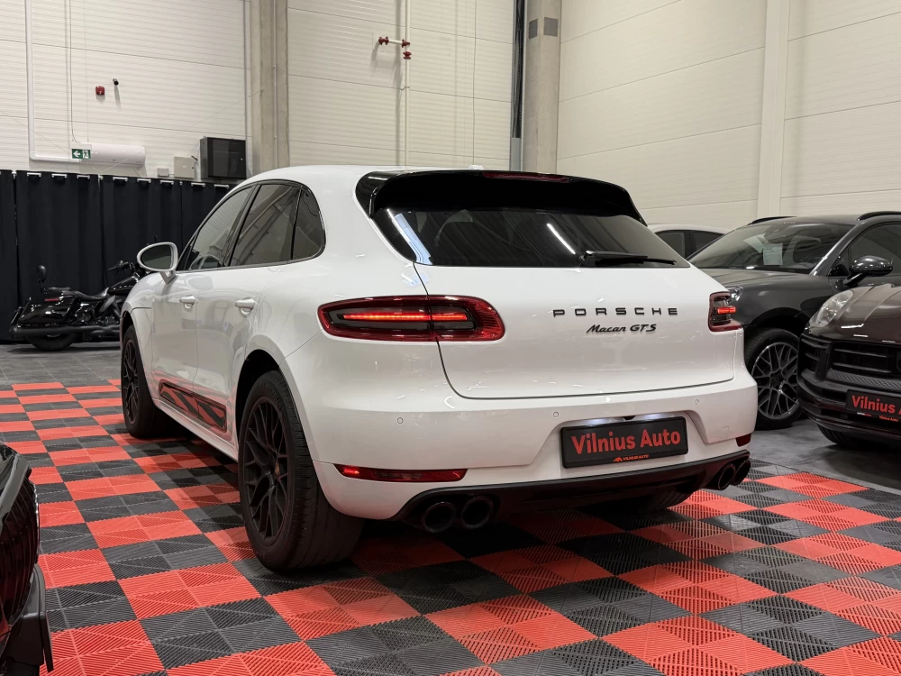 2017 Porsche Macan – nuotrauka 6