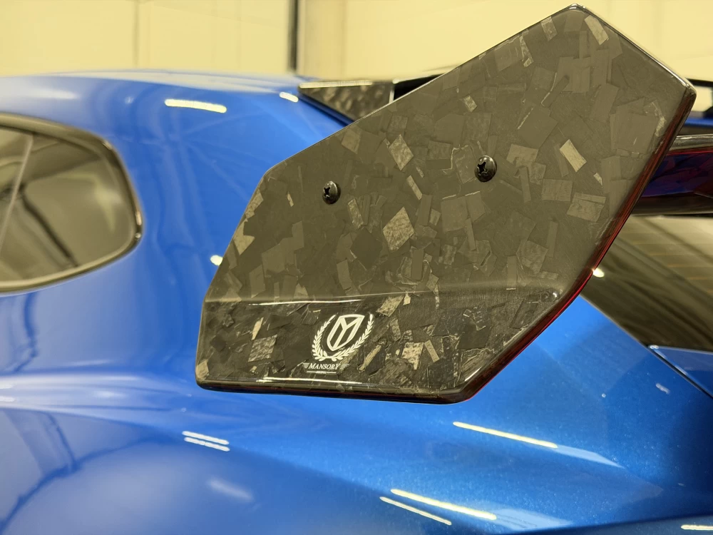 2019 Lamborghini Urus – nuotrauka 15