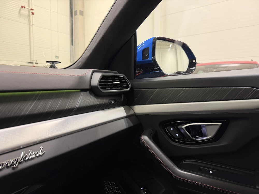 2019 Lamborghini Urus – nuotrauka 20