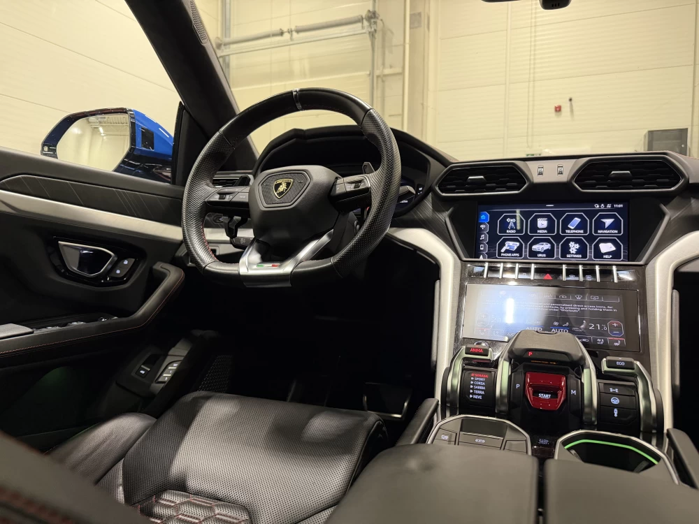 2019 Lamborghini Urus – nuotrauka 27