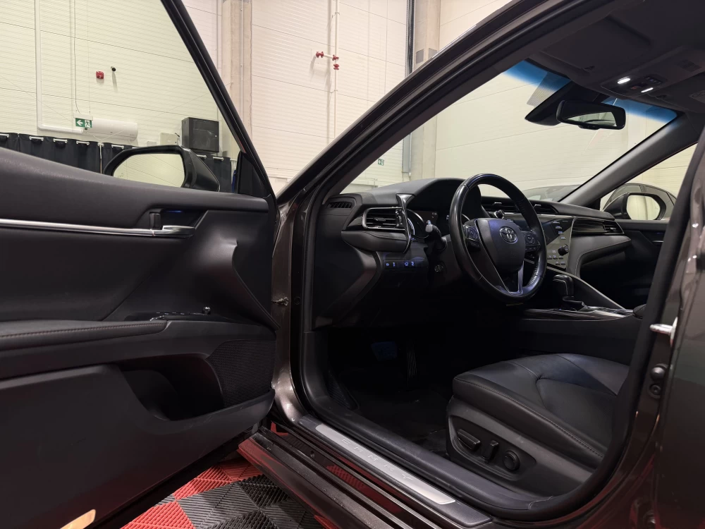 2019 Toyota Camry – nuotrauka 10