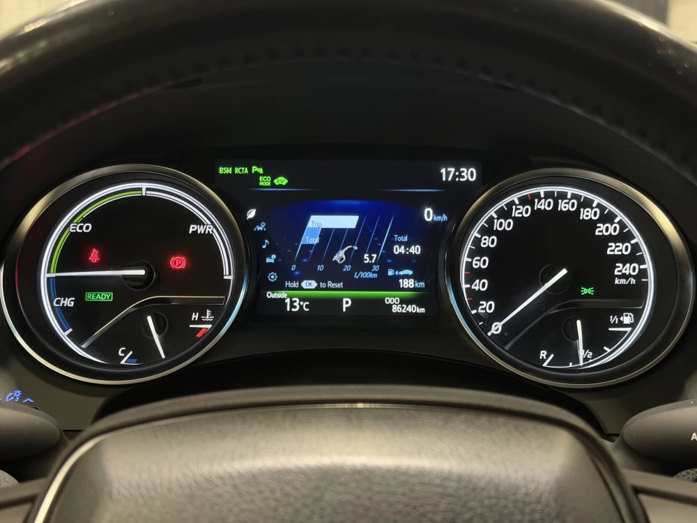 2019 Toyota Camry – nuotrauka 17