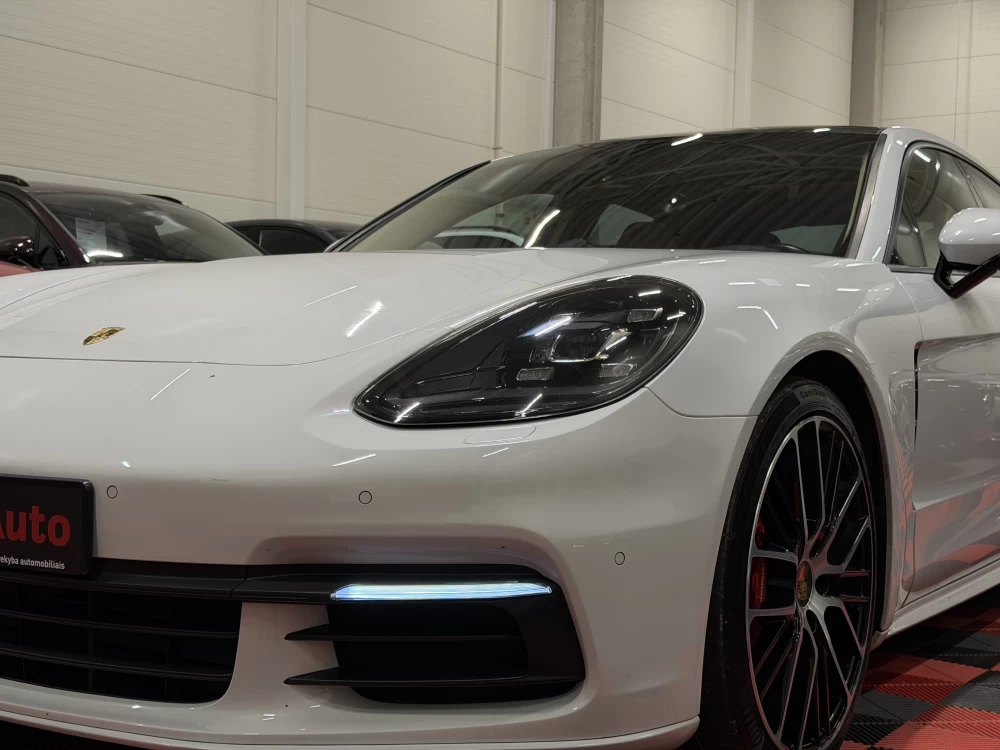 2017 Porsche Panamera – nuotrauka 8