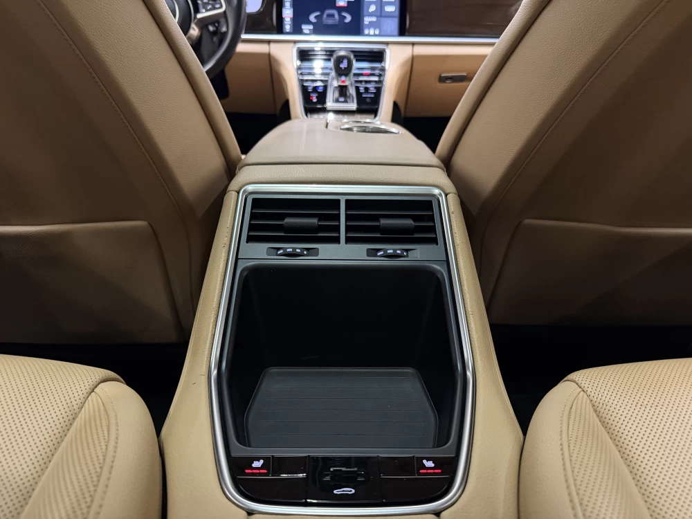 2017 Porsche Panamera – nuotrauka 27