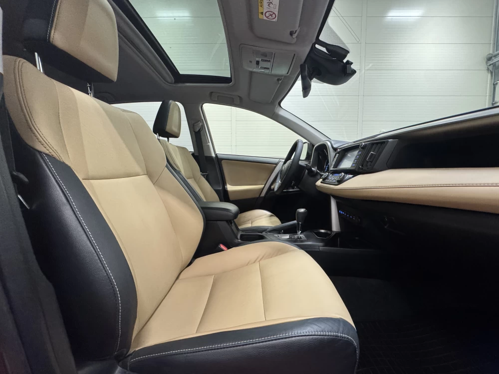 2017 Toyota RAV4 – nuotrauka 17