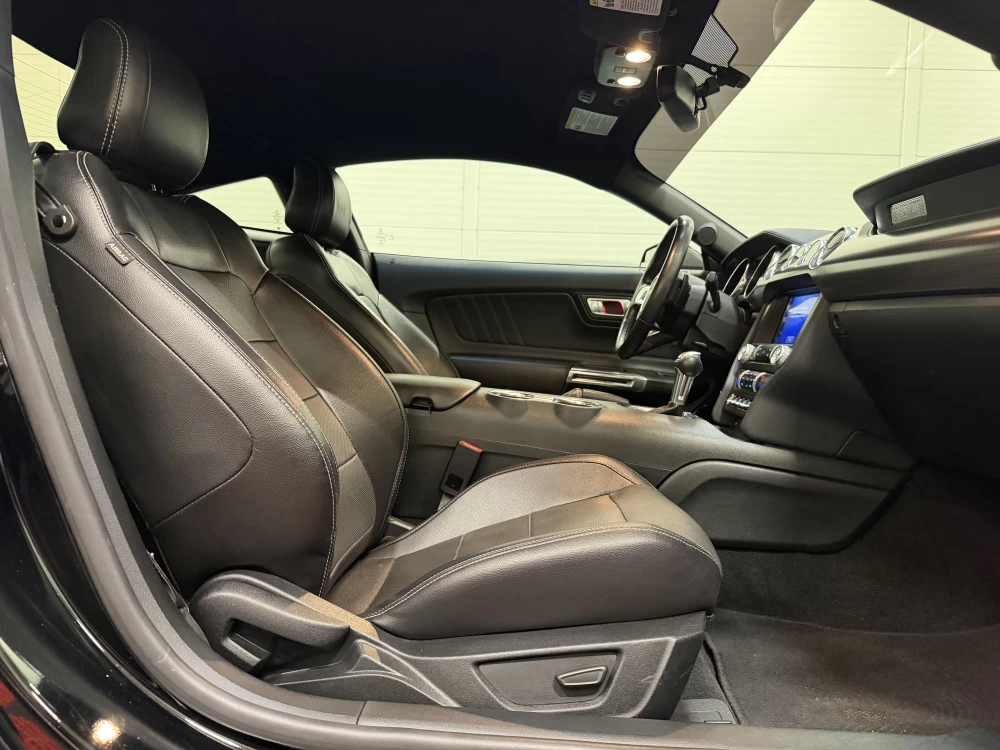 2020 Ford Mustang – nuotrauka 23