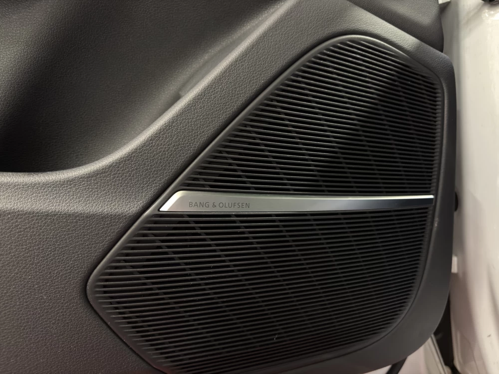 2021 Audi Q8 – nuotrauka 10