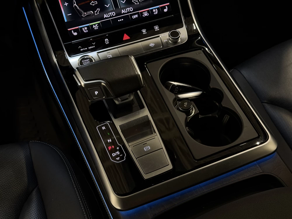 2021 Audi Q8 – nuotrauka 20
