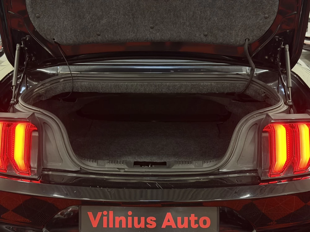 2018 Ford Mustang – nuotrauka 26