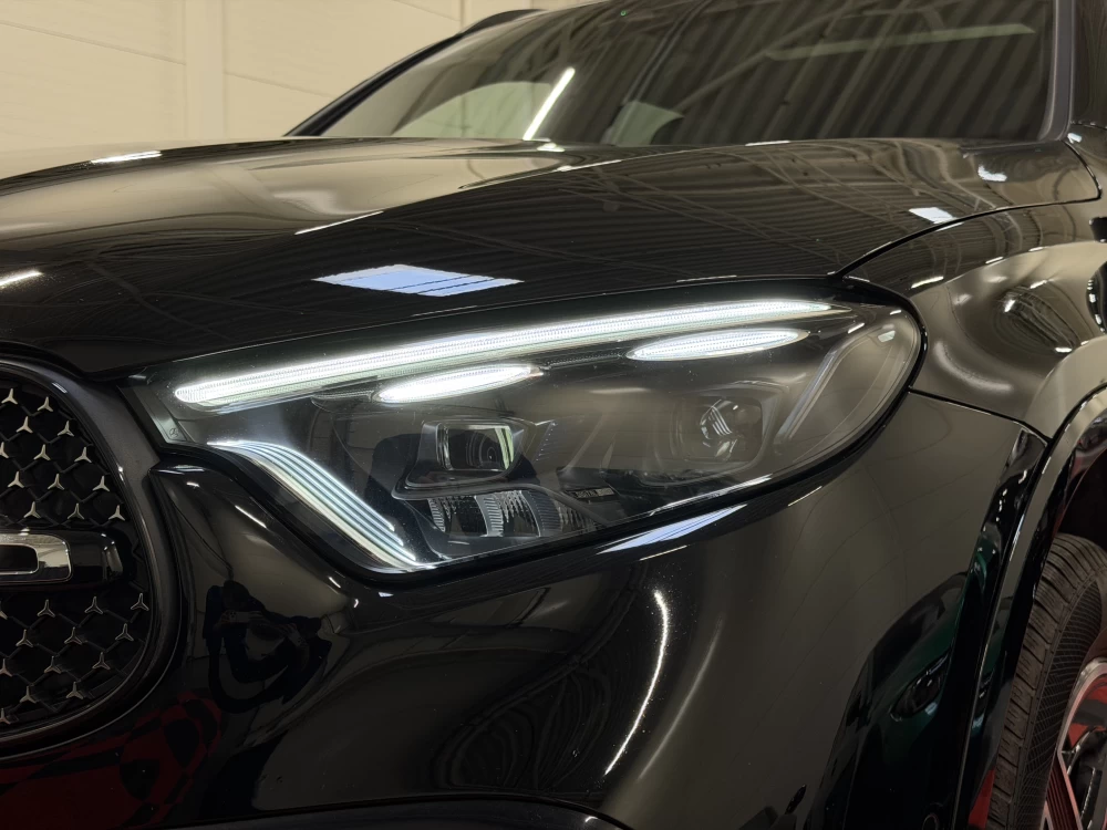 2023 Mercedes-Benz GLC300 – nuotrauka 8