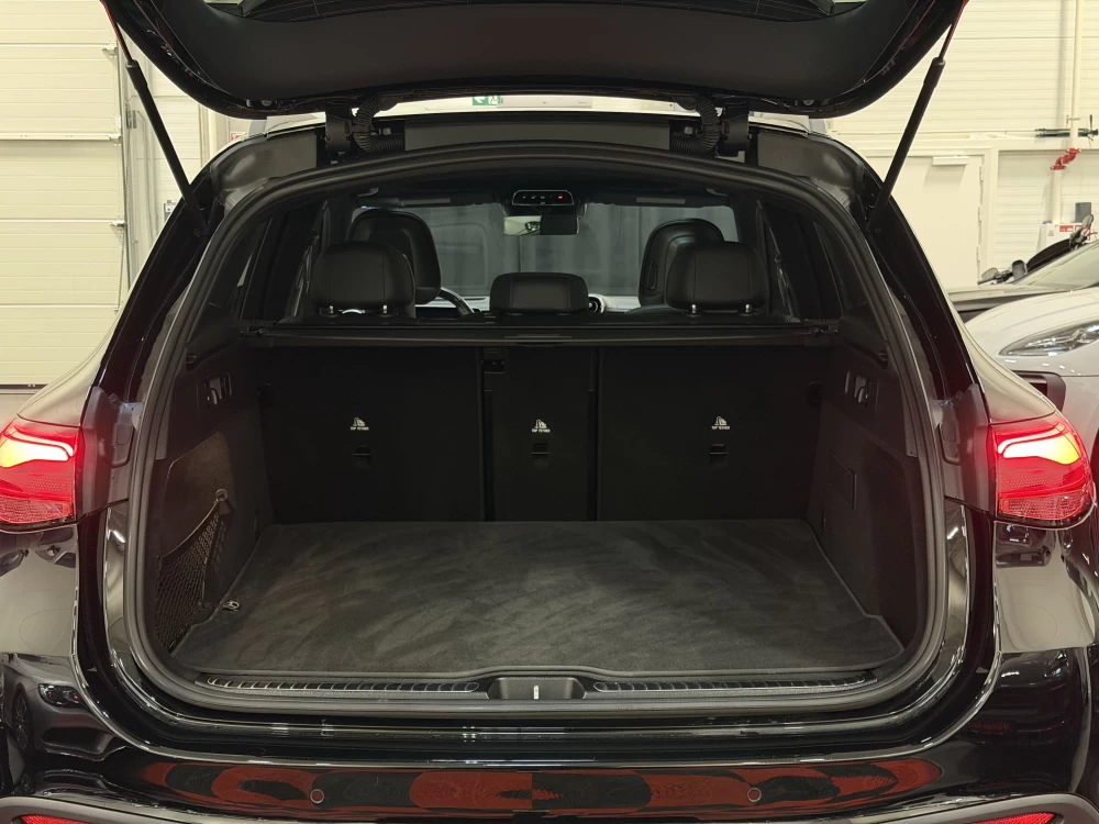 2023 Mercedes-Benz GLC300 – nuotrauka 30