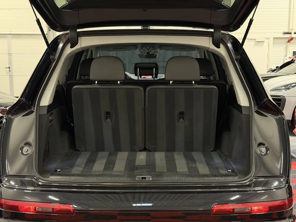 2017 Audi SQ7 – nuotrauka 30