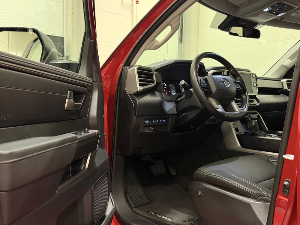 2022 Toyota Tundra – nuotrauka 14