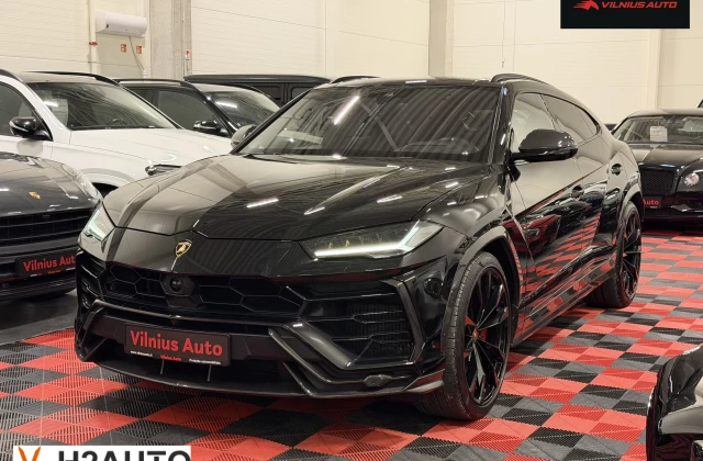 2020 Lamborghini Urus