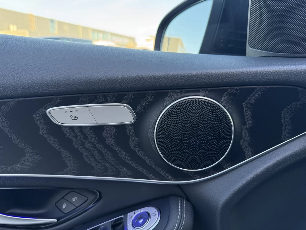 2021 Mercedes-Benz GLC300 – nuotrauka 22