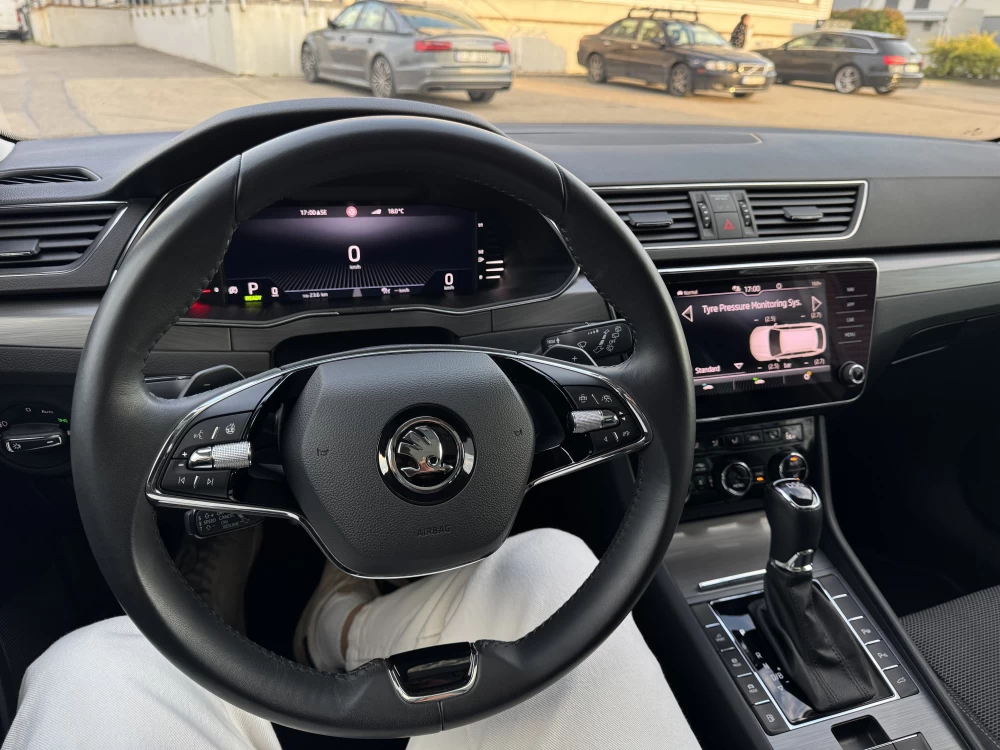 2022 Skoda Superb – nuotrauka 8