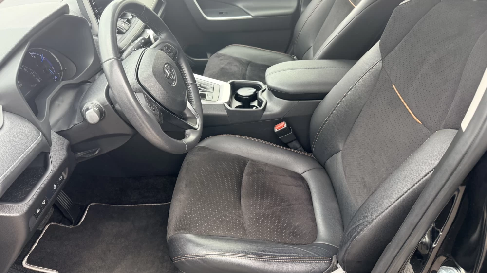 2021 Toyota RAV4 – nuotrauka 10