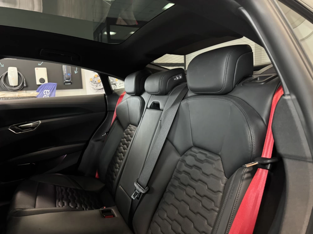 2025 Audi e-tron GT – nuotrauka 17