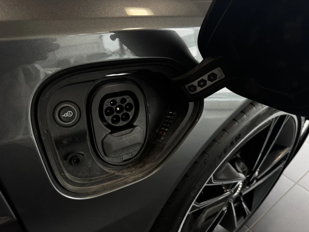 2025 Audi e-tron GT – nuotrauka 30