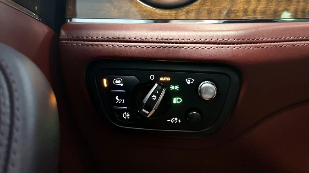 2019 Bentley Bentayga – nuotrauka 16