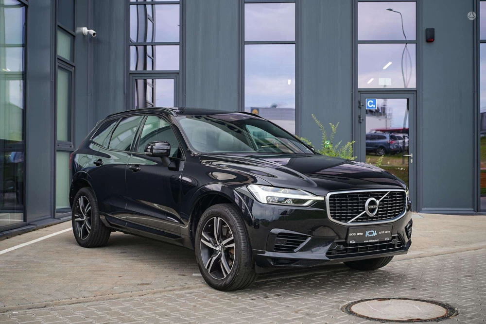 2020 Volvo XC60 – nuotrauka 1