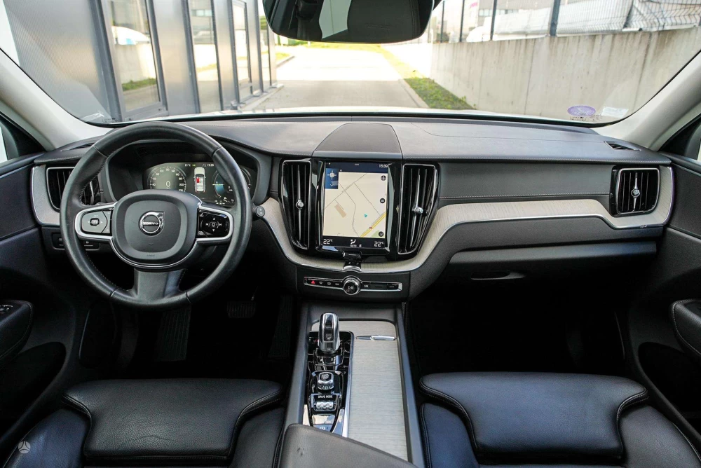 2019 Volvo XC60 – nuotrauka 15