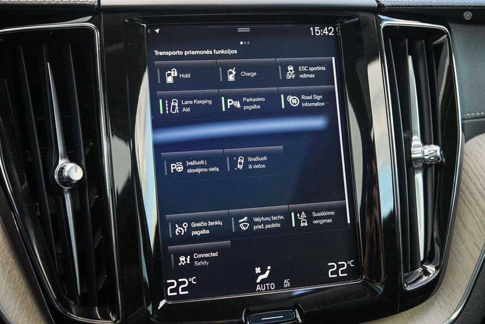 2019 Volvo XC60 – nuotrauka 18