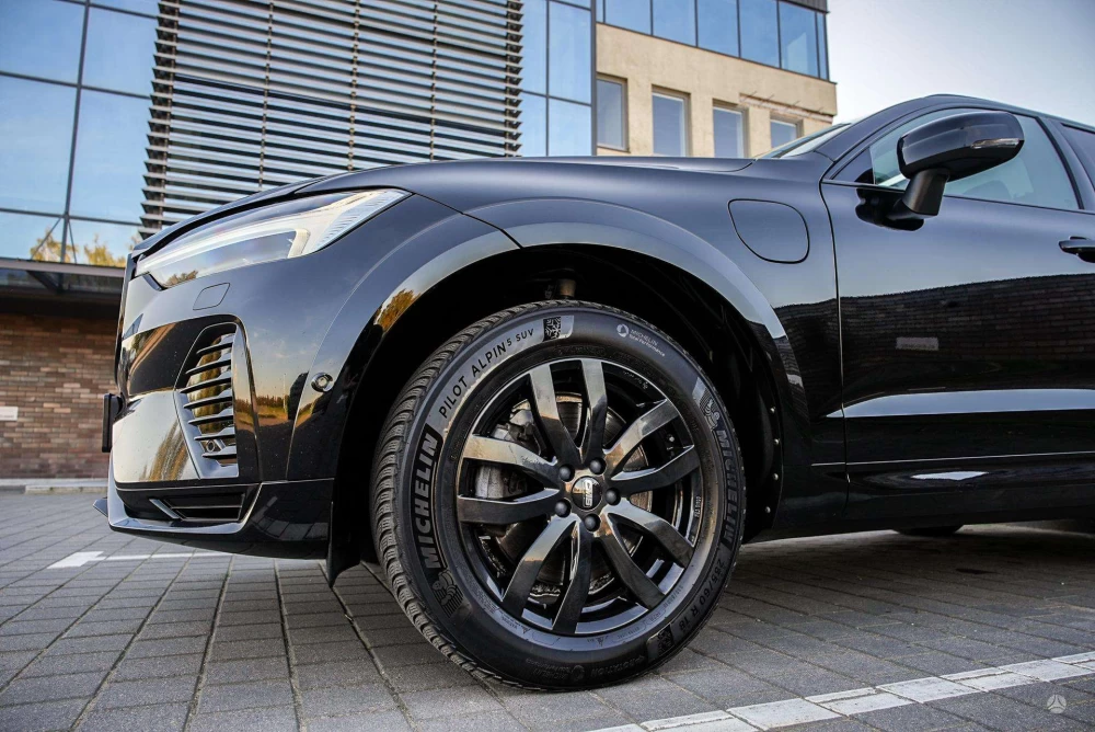 2021 Volvo XC60 – nuotrauka 4