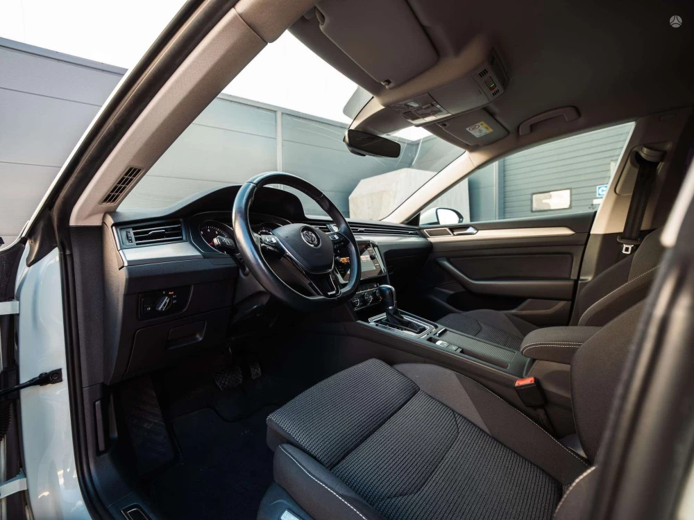 2018 Volkswagen Arteon – nuotrauka 28