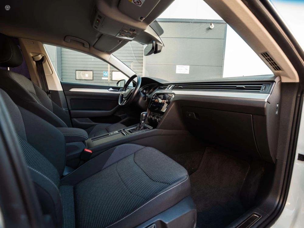 2018 Volkswagen Arteon – nuotrauka 39