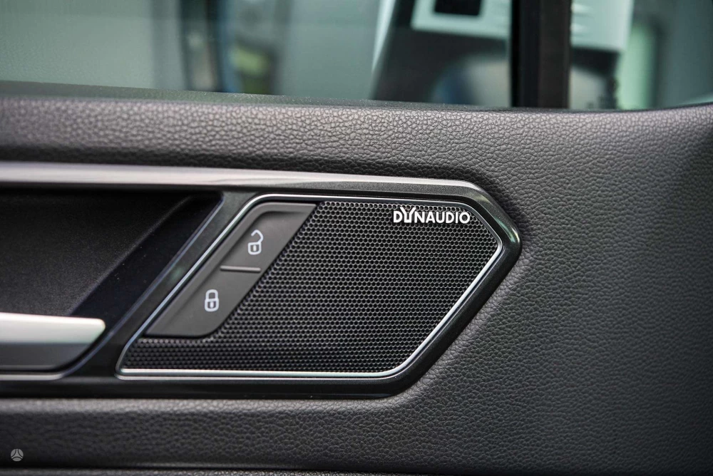 2018 Volkswagen Tiguan – nuotrauka 31